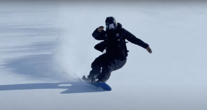 Snowboarding on powder