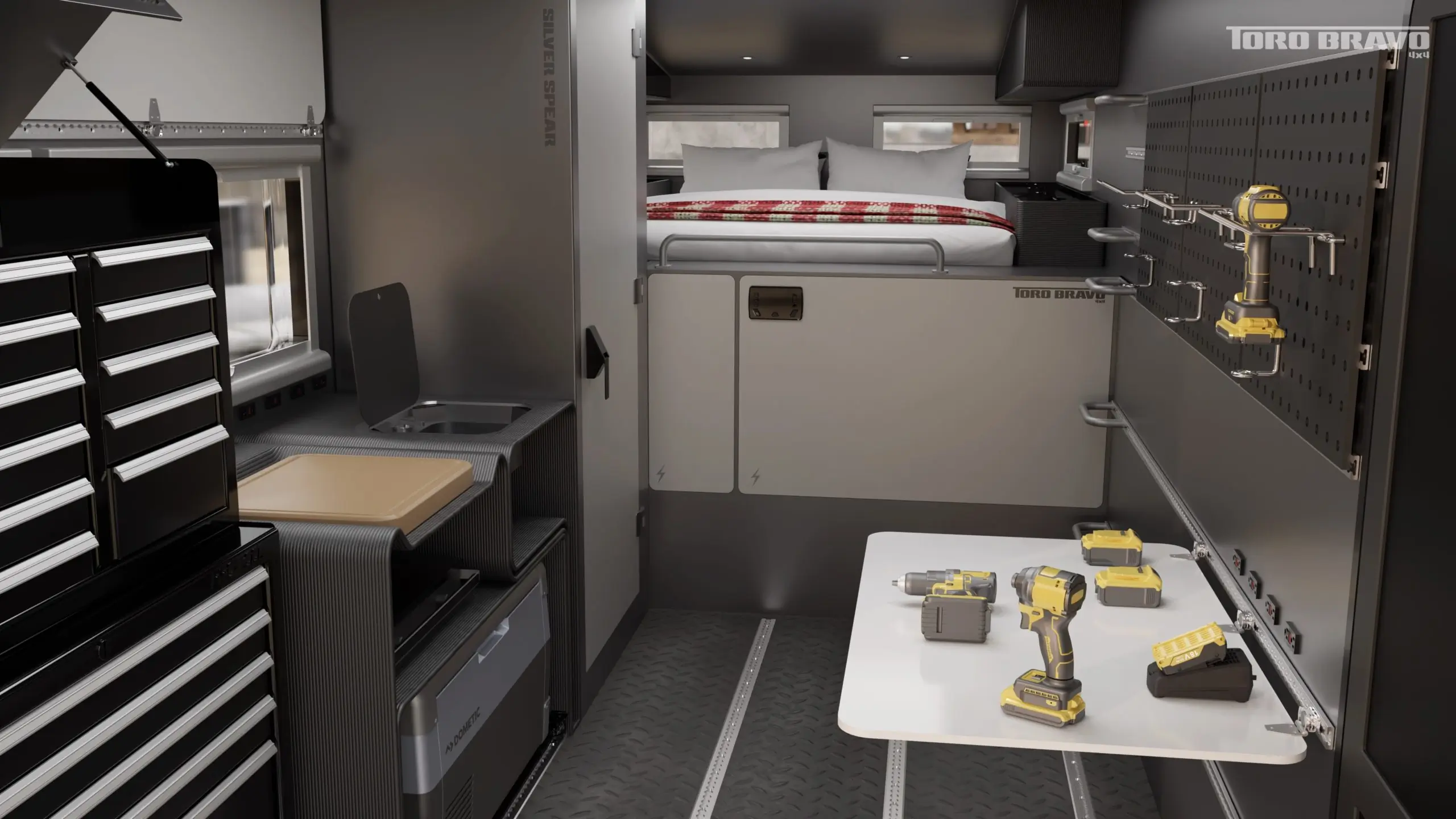 Toro Bravo 4x4 Silver Spear