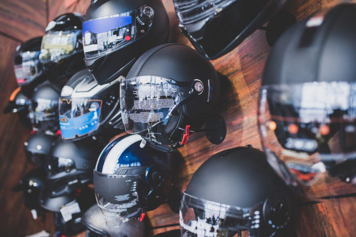 How to choose the right motorcycle helmet