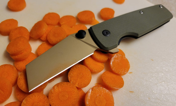 Ontario Epoch Knife with slices carrots