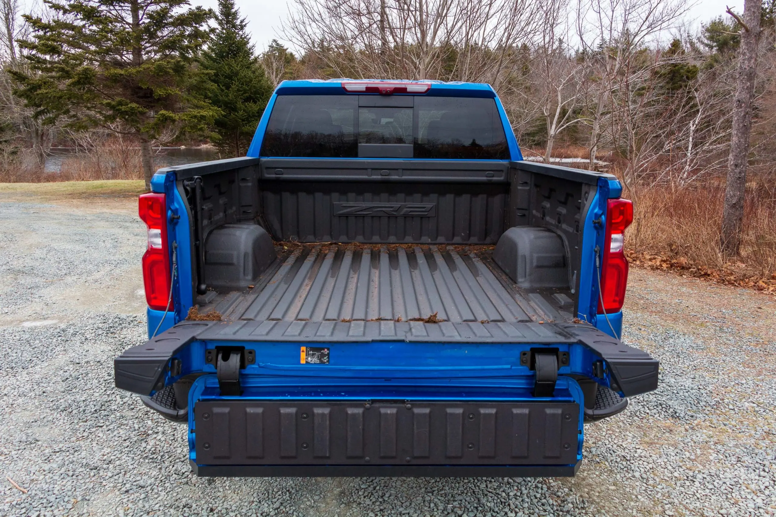 2023 Chevrolet Silverado 1500 ZR2 rear bed tailgate down