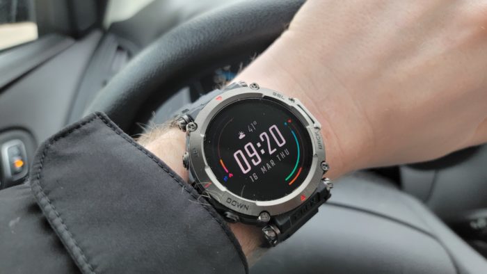 Amazfit T-Rex Ultra GPS worn