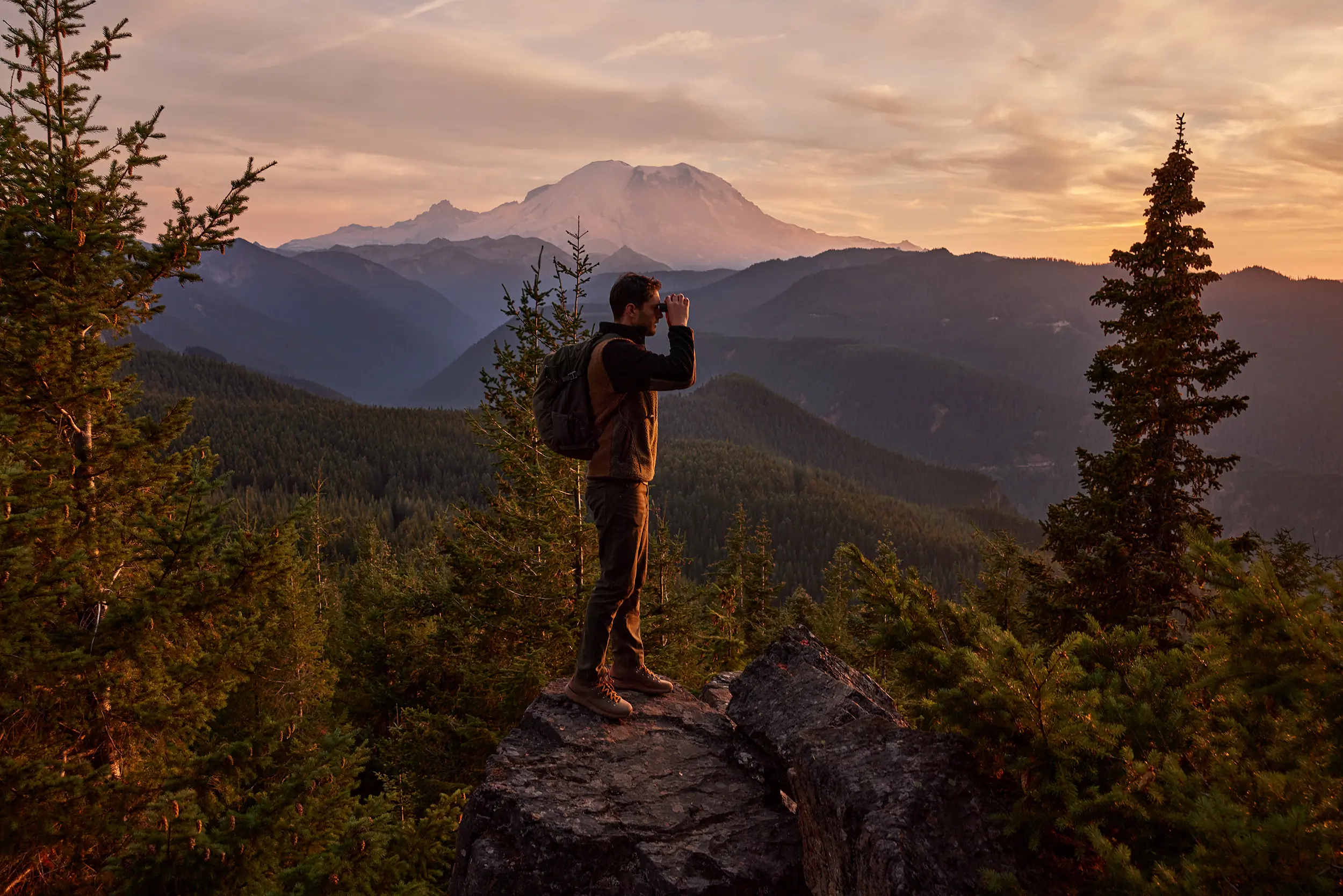 Free Gear Fridays: Win a Pair of Mountain 600 Hiking Boots From Danner