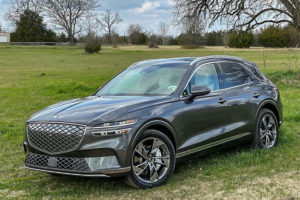 2023 Genesis Electrified GV70 Review