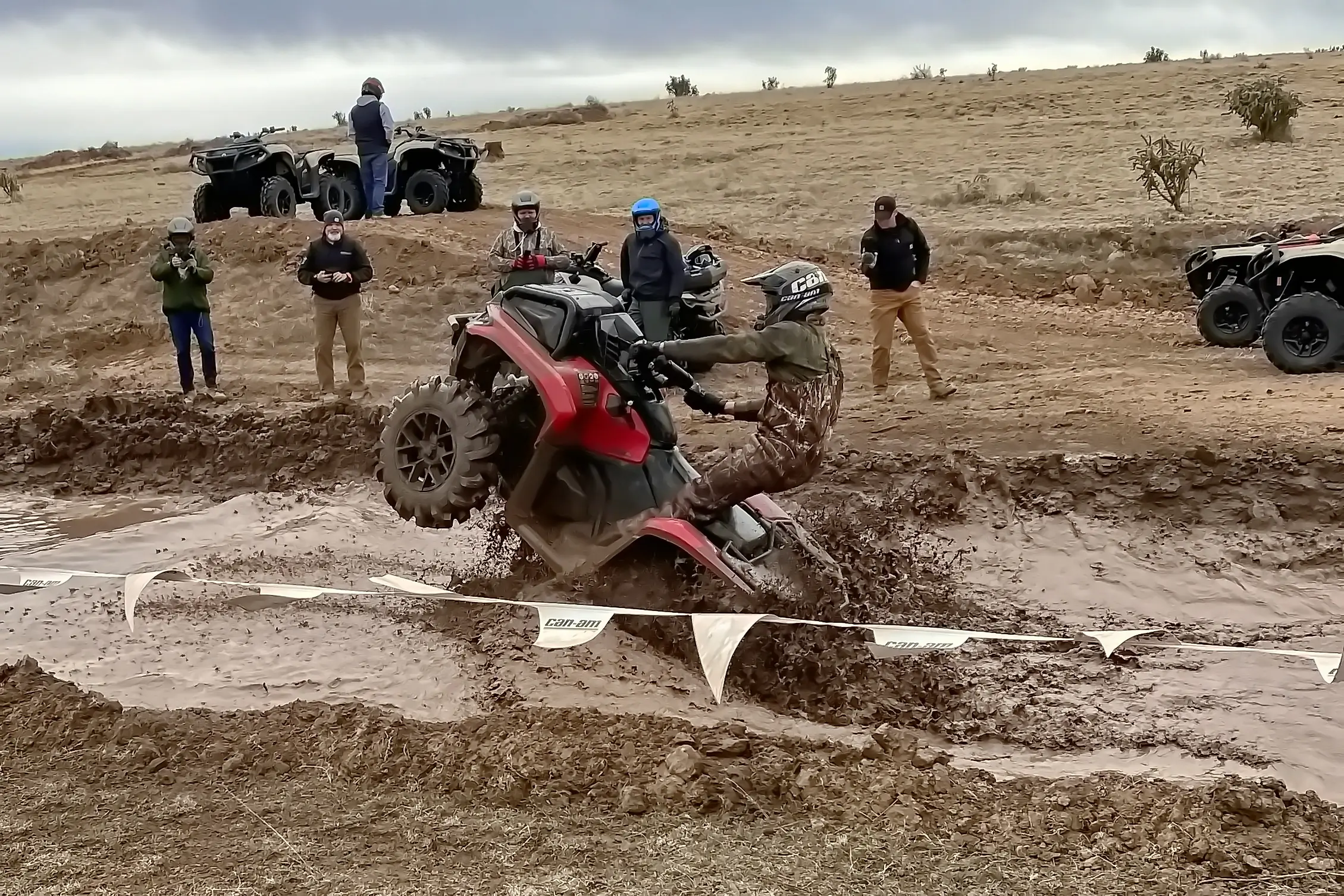 Playin' in the mud with the 2023 Outlander PRO HD5