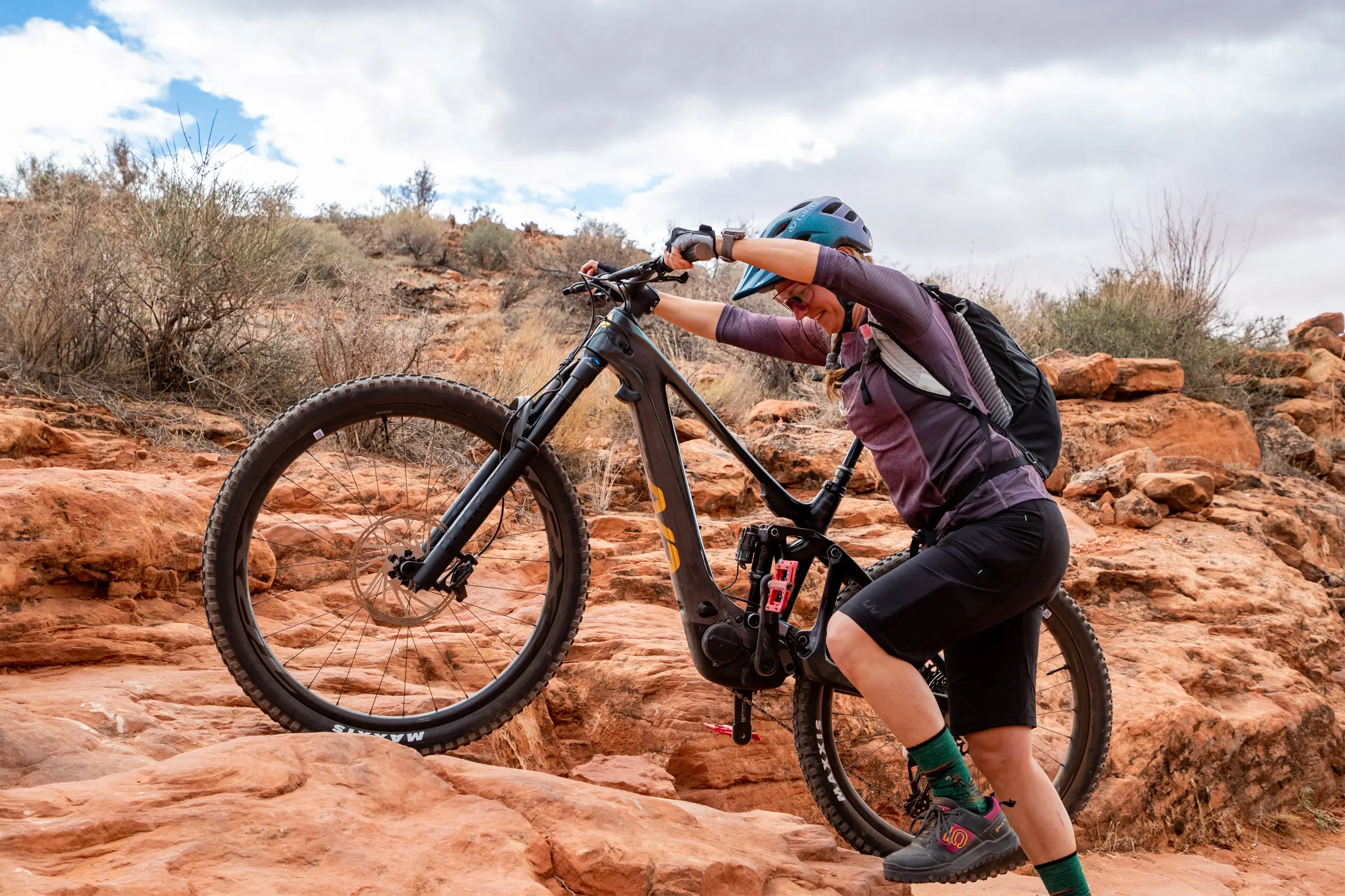 Liv Intrigue X Advanced E+ Elite has Walk Assist