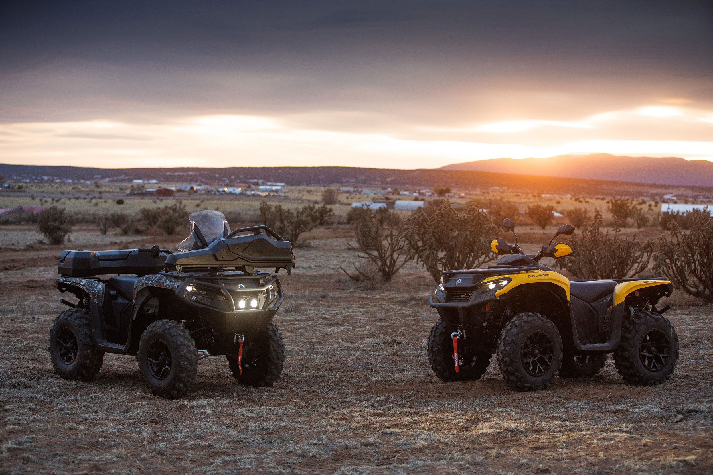 2023 Can-Am Outlander PRO Hunting and Outlander XT 700