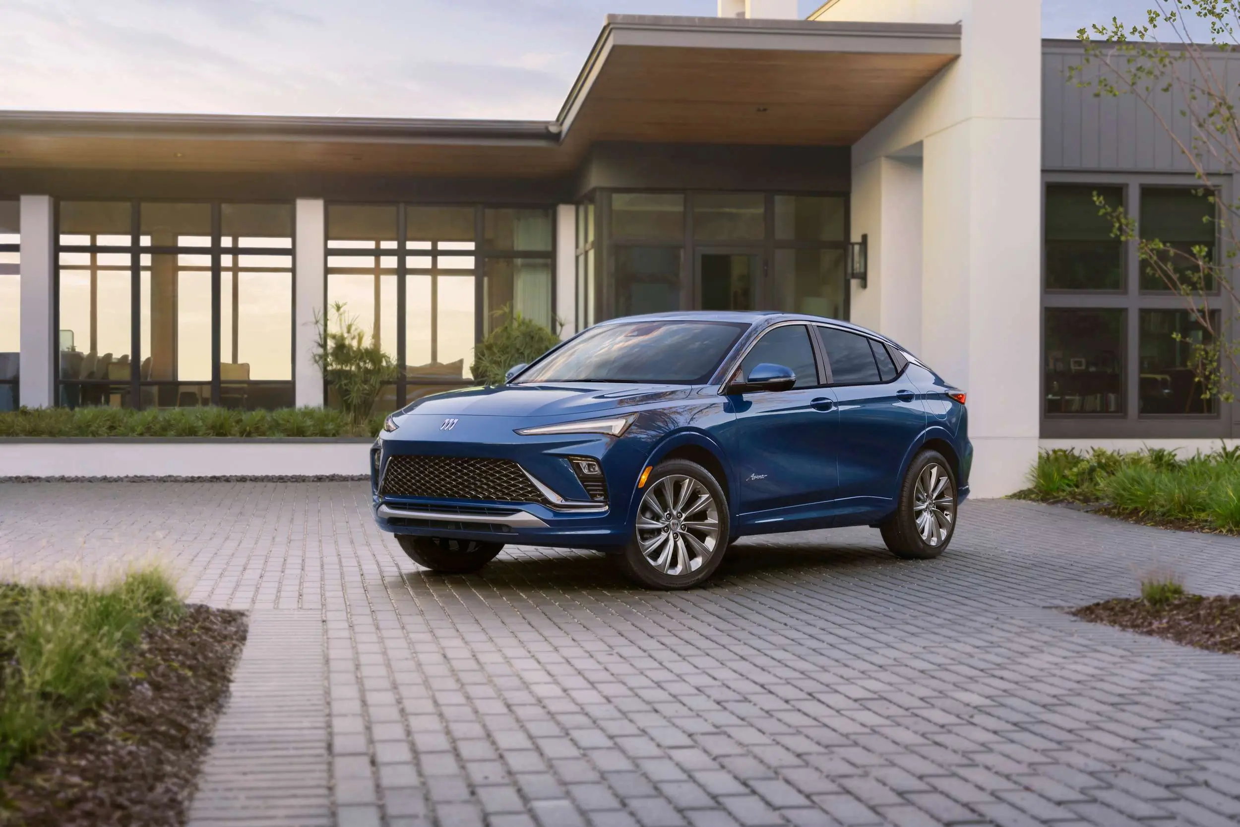 2024 Buick Envista Crossover: Low Price, Great Looks, Impressive Features