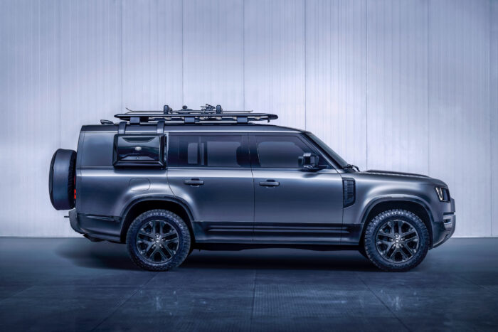 2024 Land Rover Defender 130 Outbound