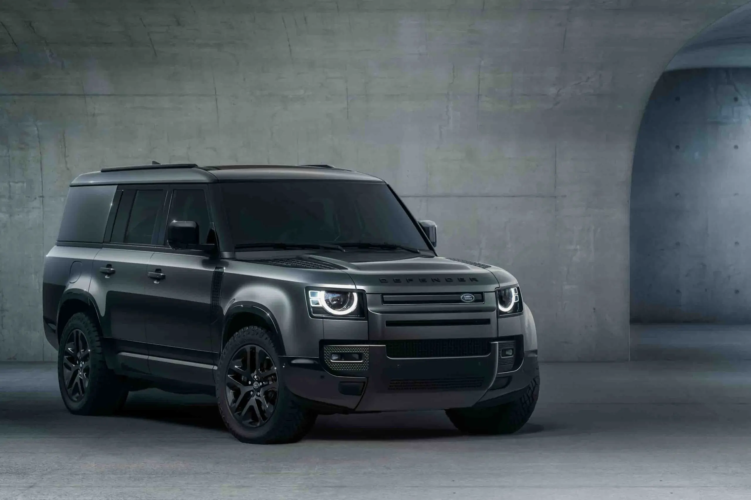 2024 Land Rover Defender 130 Outbound