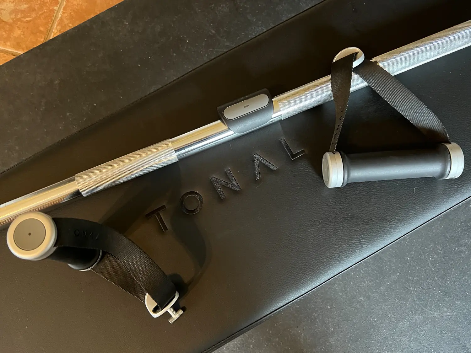 Tonal handles and bar