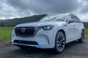 2024 Mazda CX-90