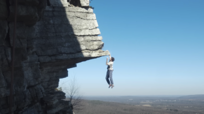 Scare Tactics: Free Soloist Explains Bizarre Ascent of ‘The Dangler’