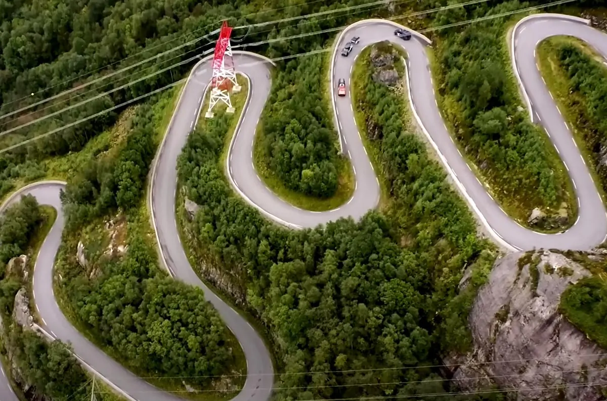 X Overland Nordic Series Travels Back to the Fjords