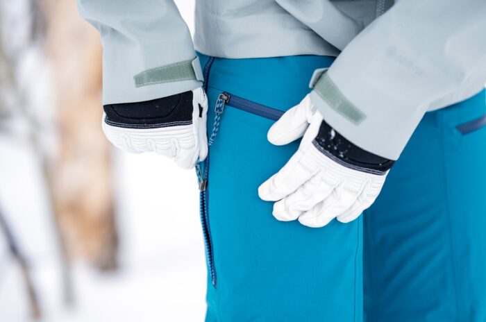 patagonia untracked bibs pockets