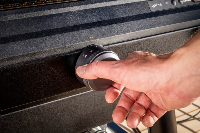 traeger flatrock flame control