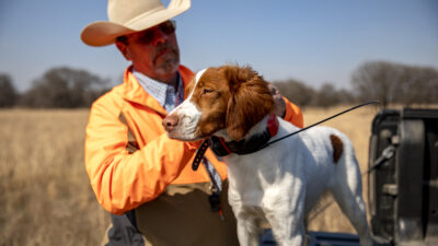 First Look: Garmin Alpha 300 Series Handhelds and Dog Collars
