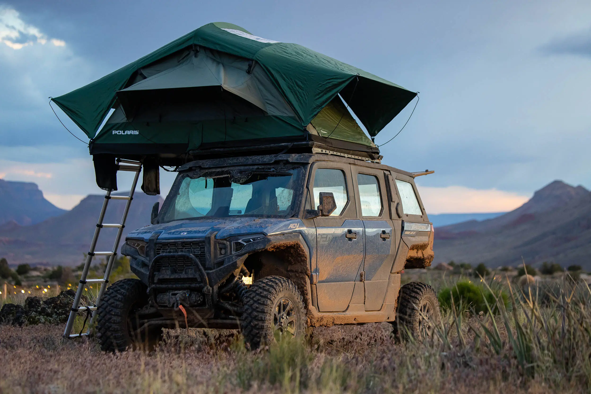 Polaris rooftop tent mounted on rhino-rack roof rack, polaris xpedition adv northstar