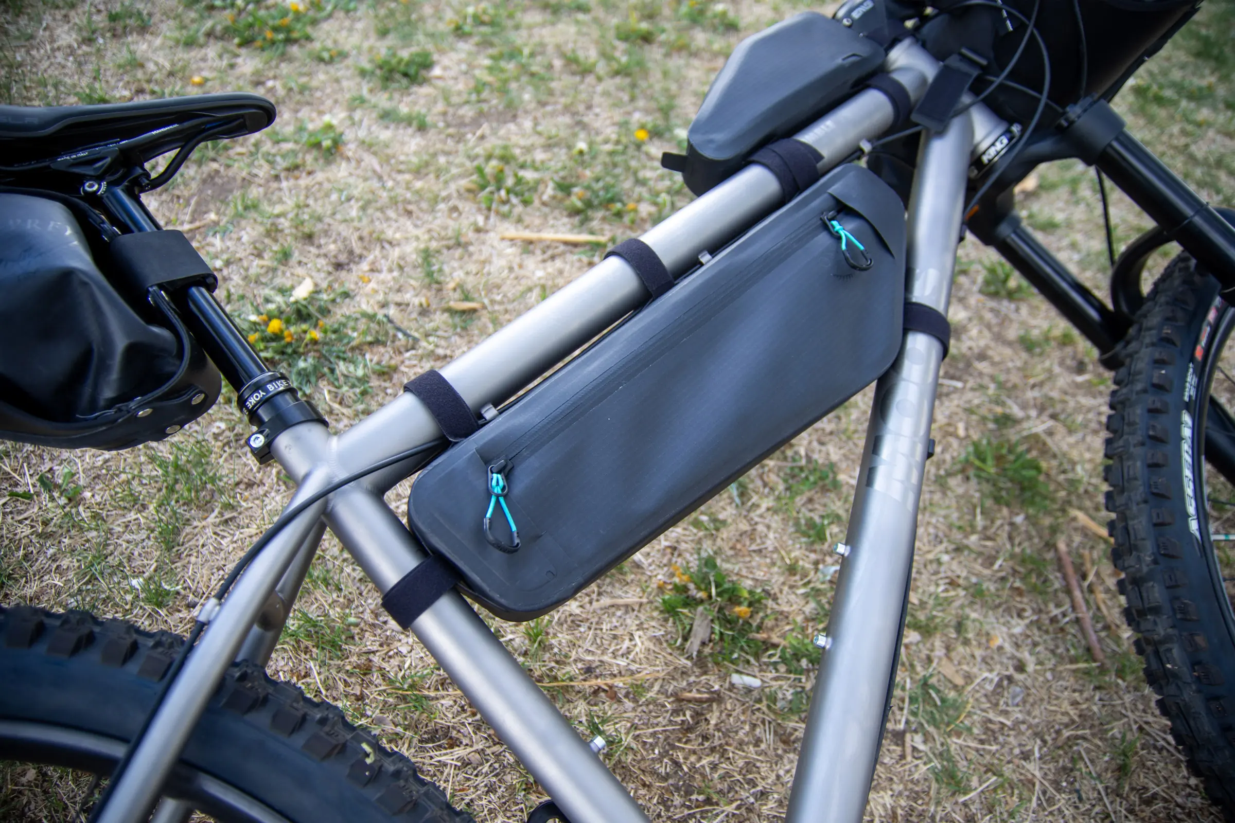 Osprey Escapist frame bag
