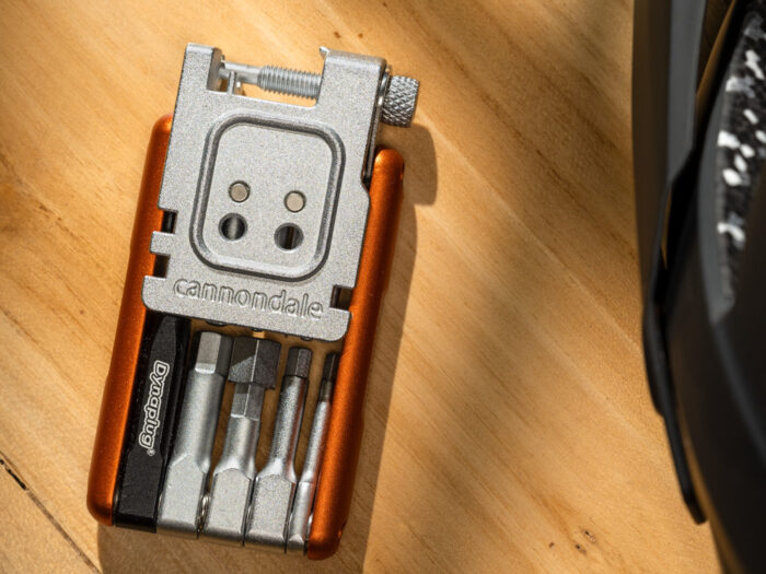 Cannondale 18-in-1 with Dynaplug Multitool