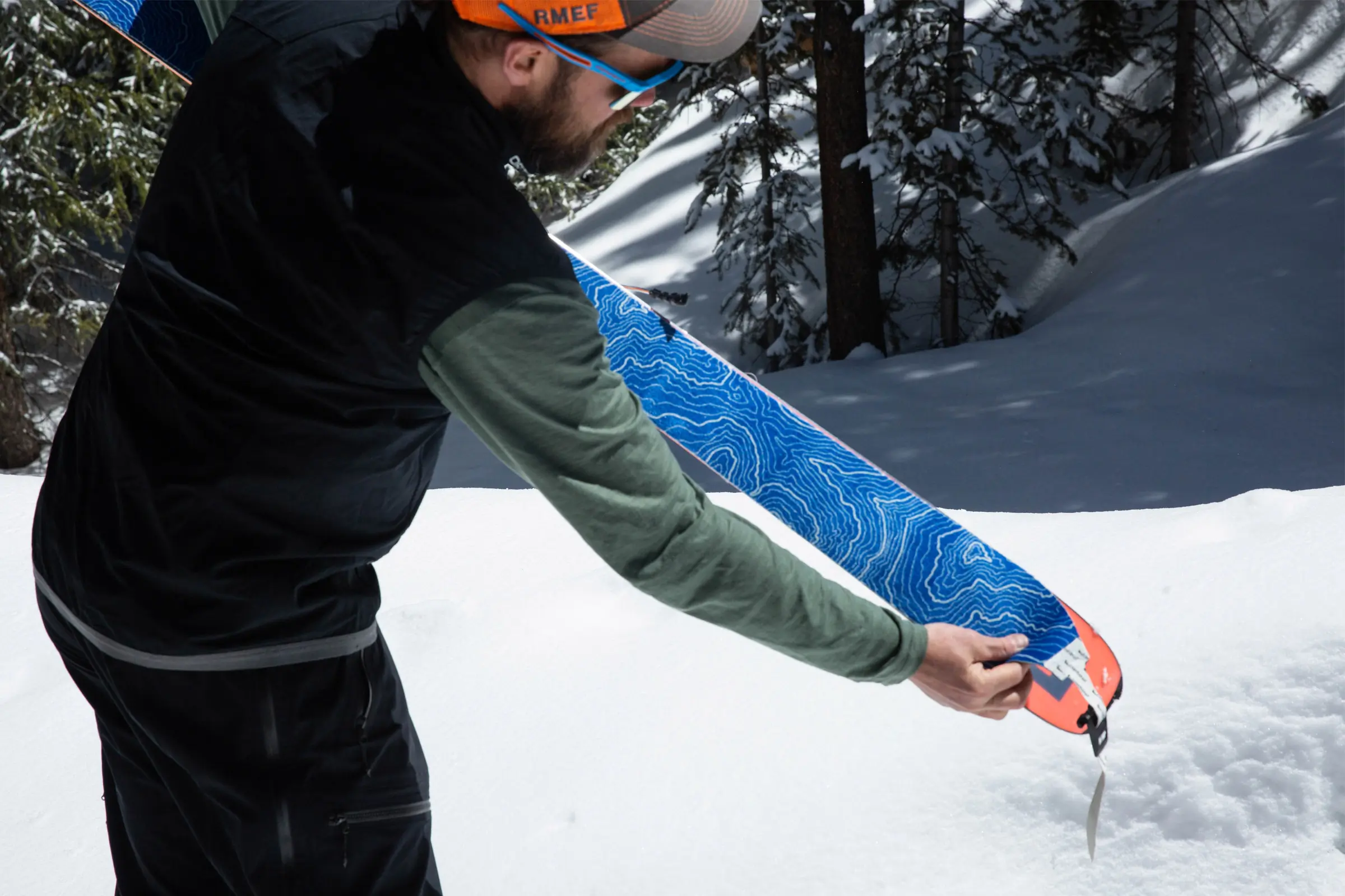 Contour Hybrid Mix' Climbing Skins Review: Stuck, Not Sticky