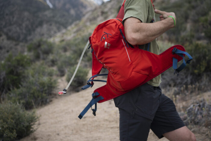Black Diamond Pursuit 15 Daypack Carry