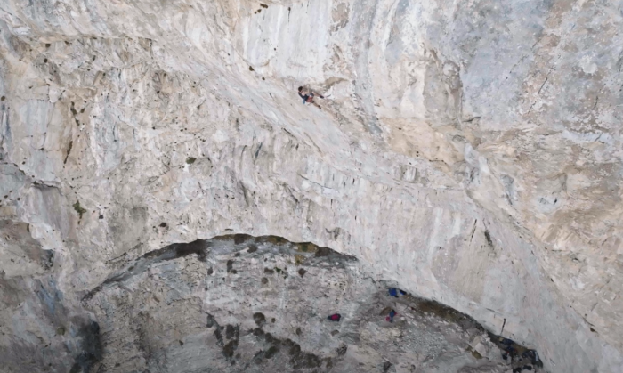 seb bouin is a speck on "Supreme Jumbo Love" 5.15c
