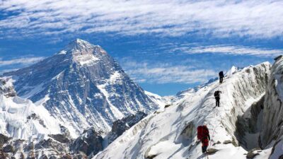 As Everest Costs Rise, Nepal Waives Fees for 97 Far-Flung Peaks