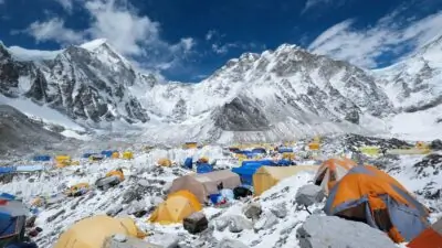 Mount Everest Ban of Unsupported Climbers Won’t Affect 2025 Season
