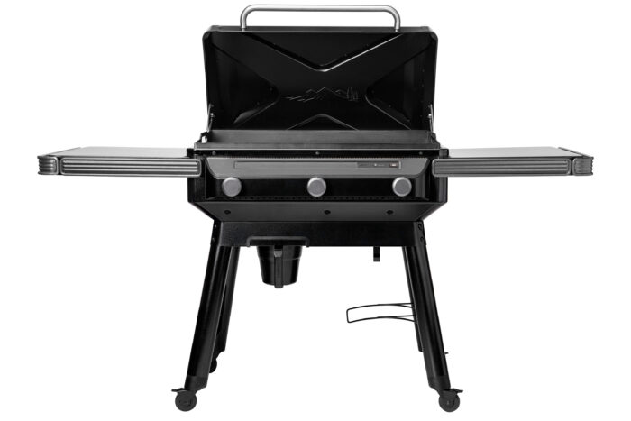traeger flatrock grill with top open