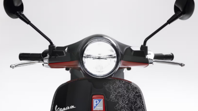 Disney Partners With Vespa for Mickey Mouse Scooter