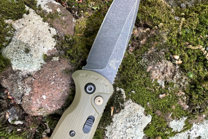 Benchmade CLA with MagnaCut - Design