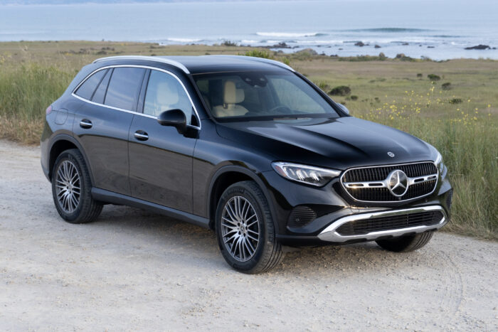 Mercedes-Benz GLC 300 4MATIC hybrid