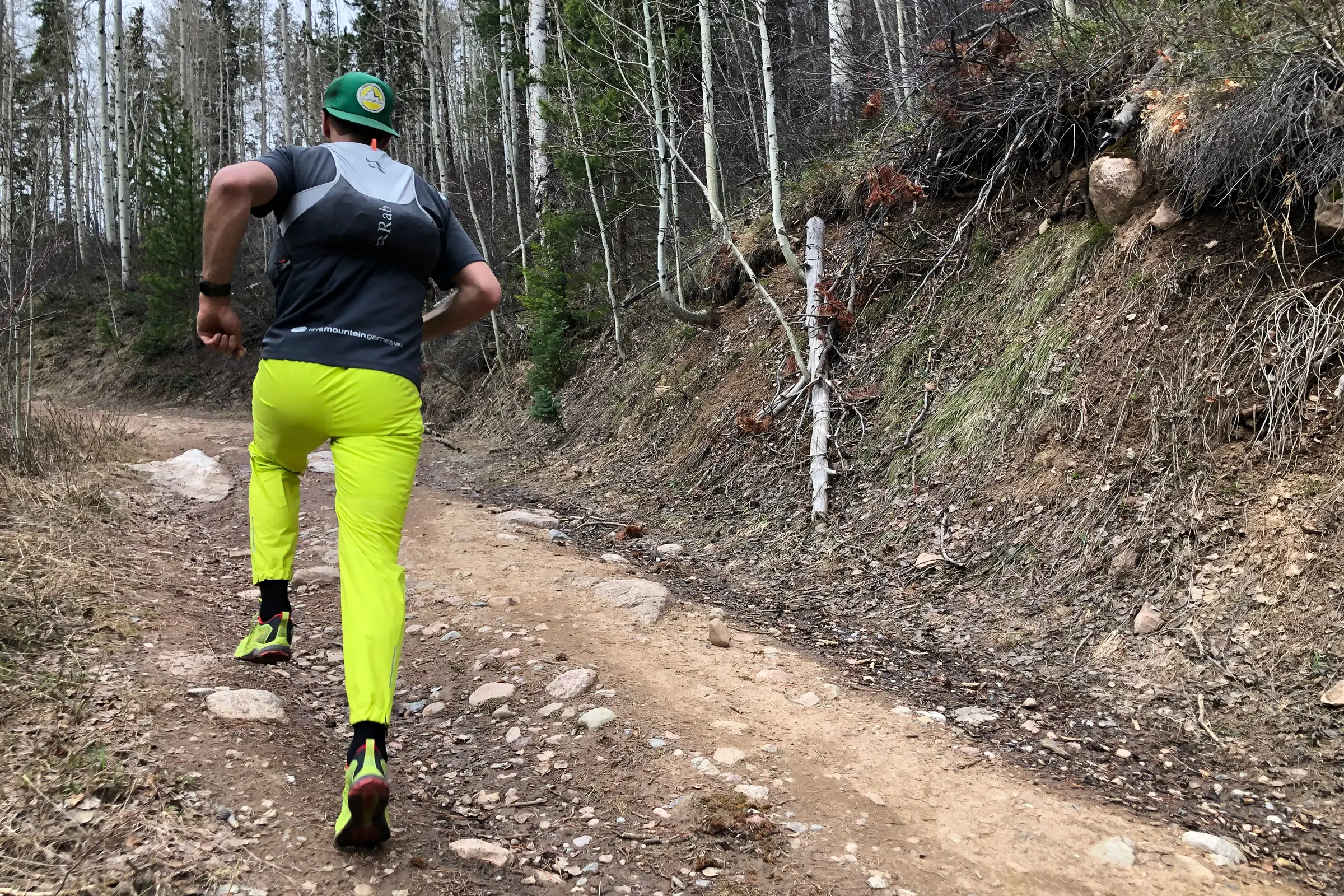 Rab Veil 6L Vest - back design