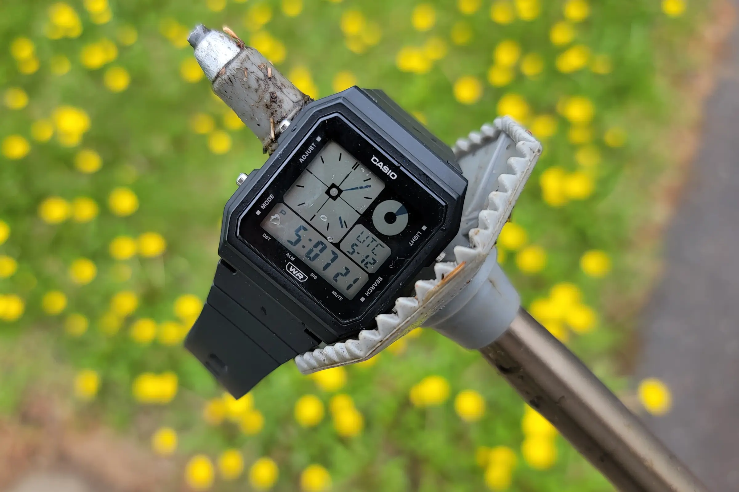 Testing Casio LF20W Wristwatch durability