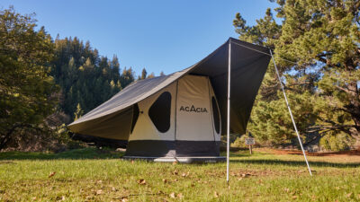 Inflatable Tent Floats on a Bed of Air, on Land or Water: Meet the ‘Space Acacia’
