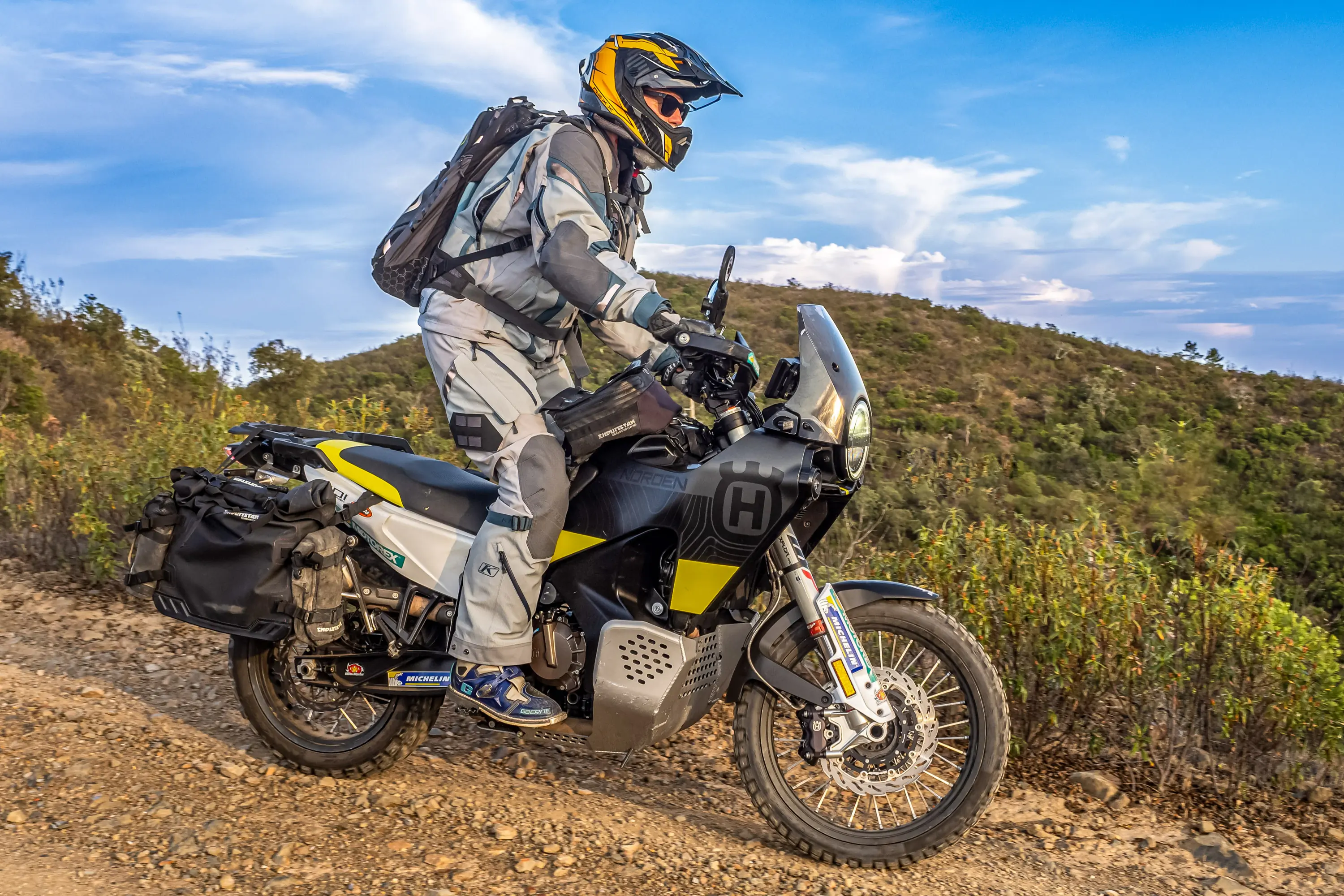 2023 Klim Badlands Pro A3