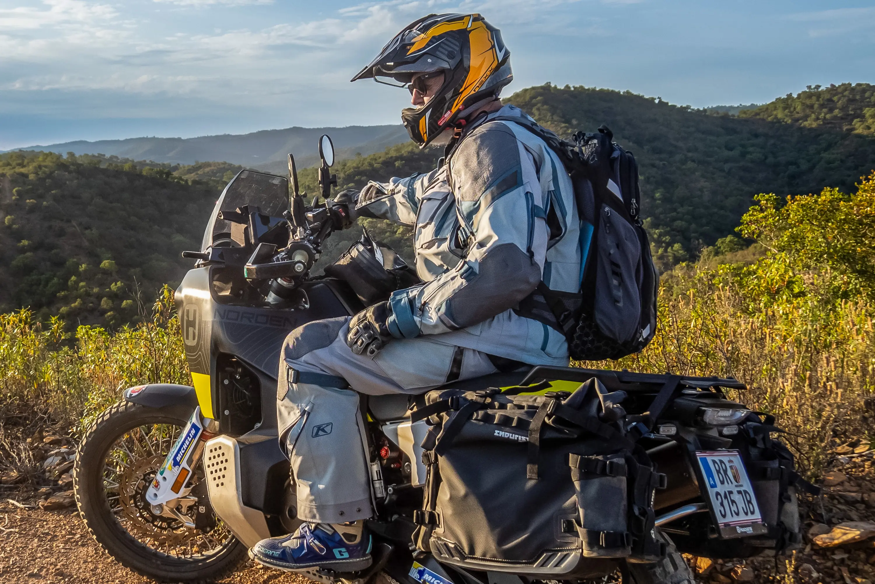 2023 Klim Badlands Pro A3