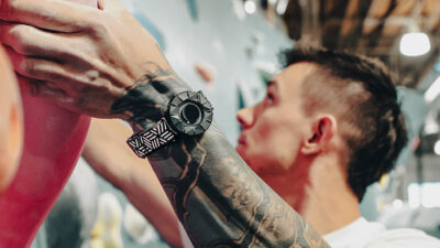 Eone Brings Apex Salas Tactile Watch, Next-Level Adaptive Technology for Para-Athletes