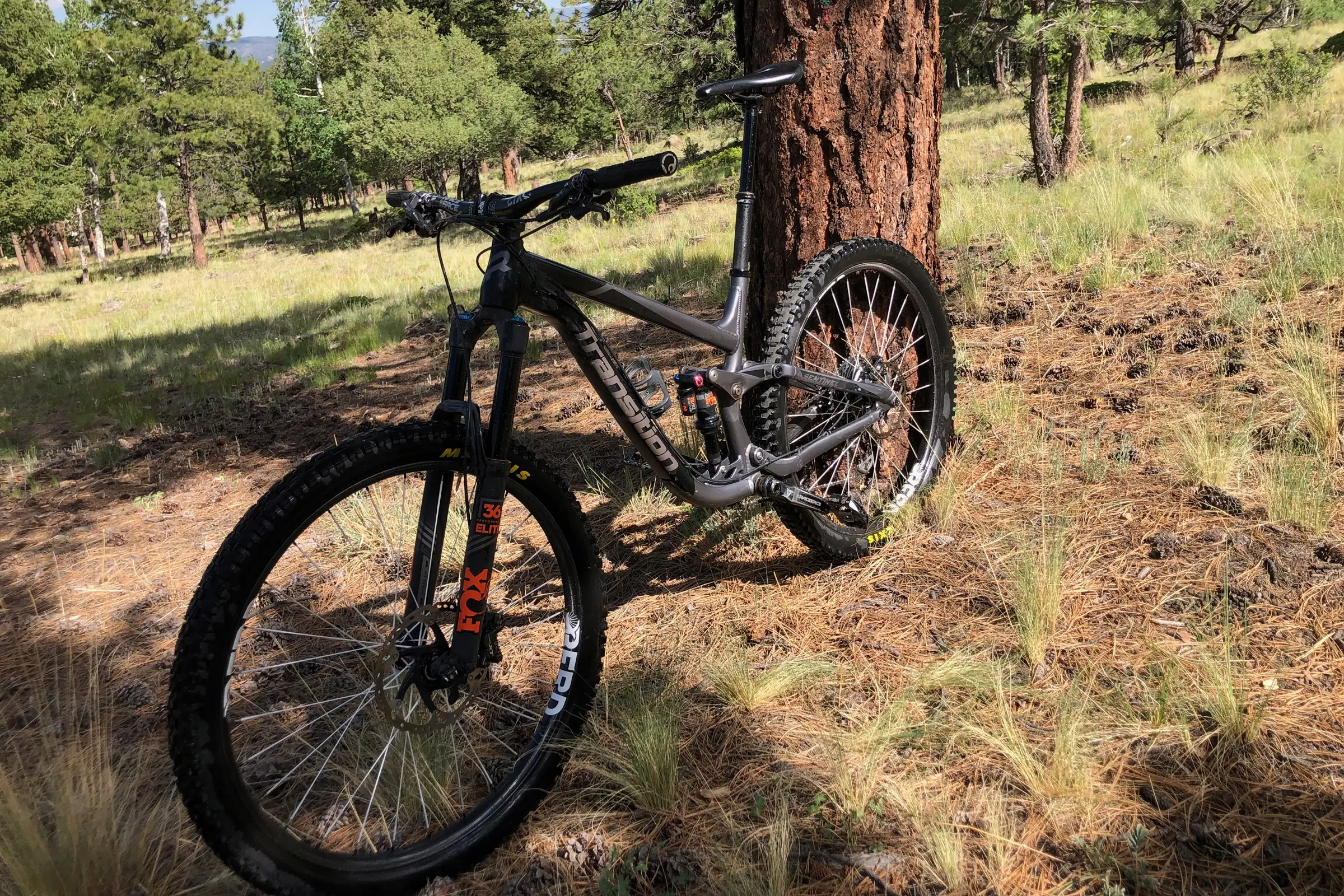 Berd's HAWK30 All-Mountain Wheelset on a Transition MTB