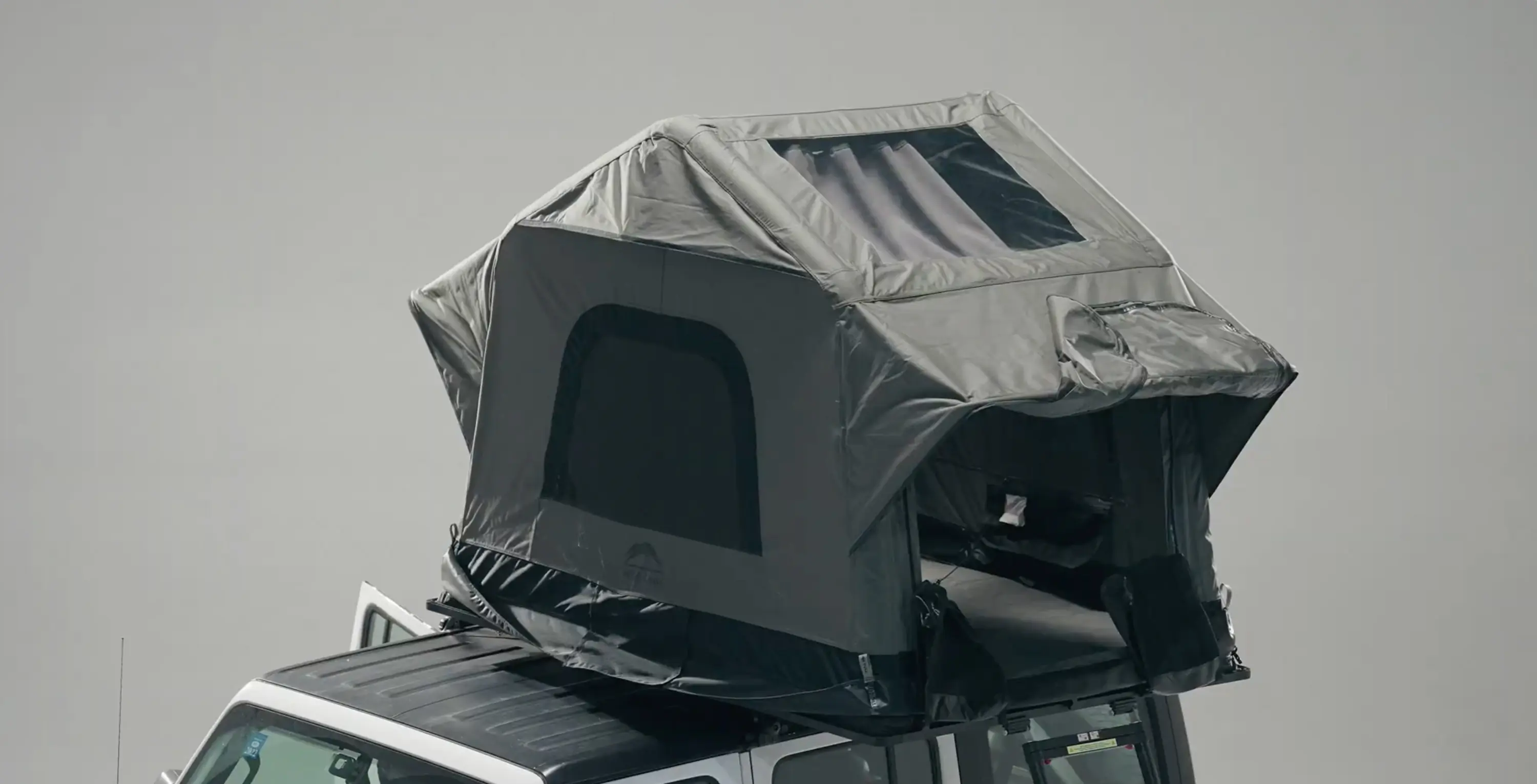 Wild Land Air Cruiser rooftop tent