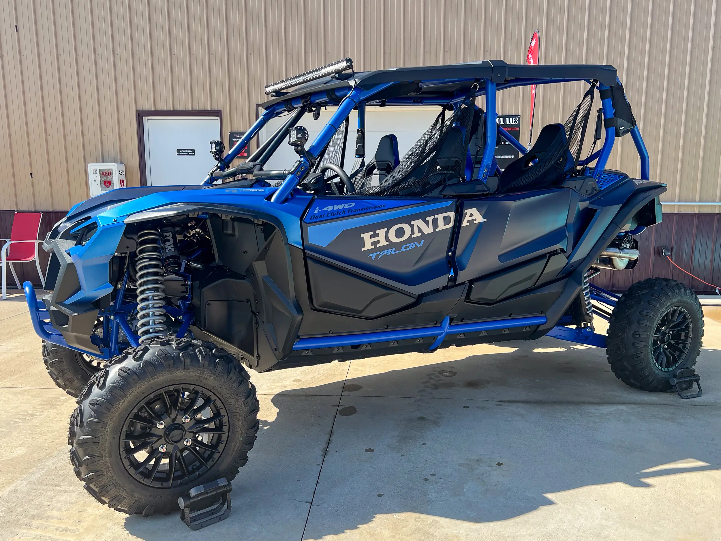 2023 Honda Talon 1000R–4 in Navy Blue 