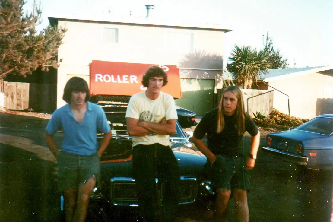 1976 Team with their support vehicle