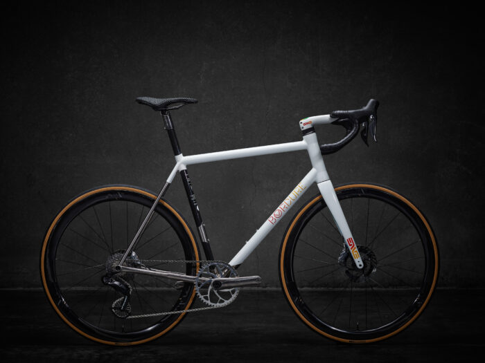 Bordure Panache Road, hand built bike from ENVE Grodeo
