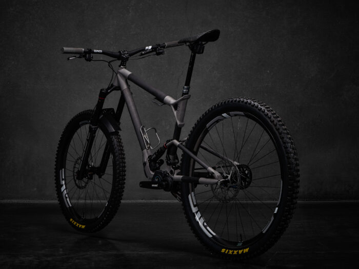 Viral Optimist 160, Hand built bike from ENVE Grodeo