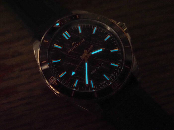 The NORQAIN Neverest Glacier watch lume