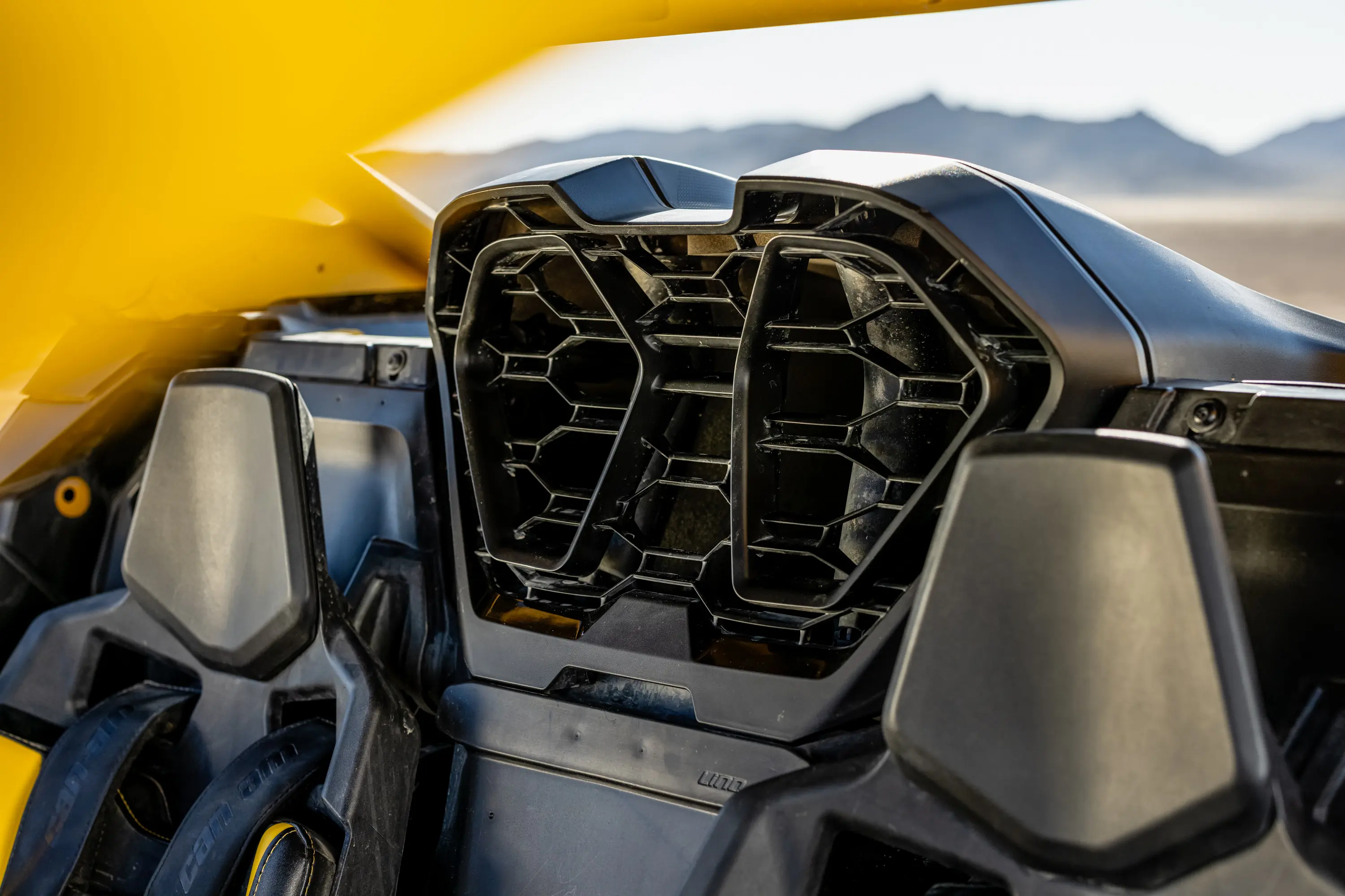 2024 Can-Am Maverick R