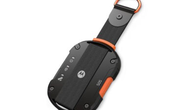 Motorola Defy Satellite Link