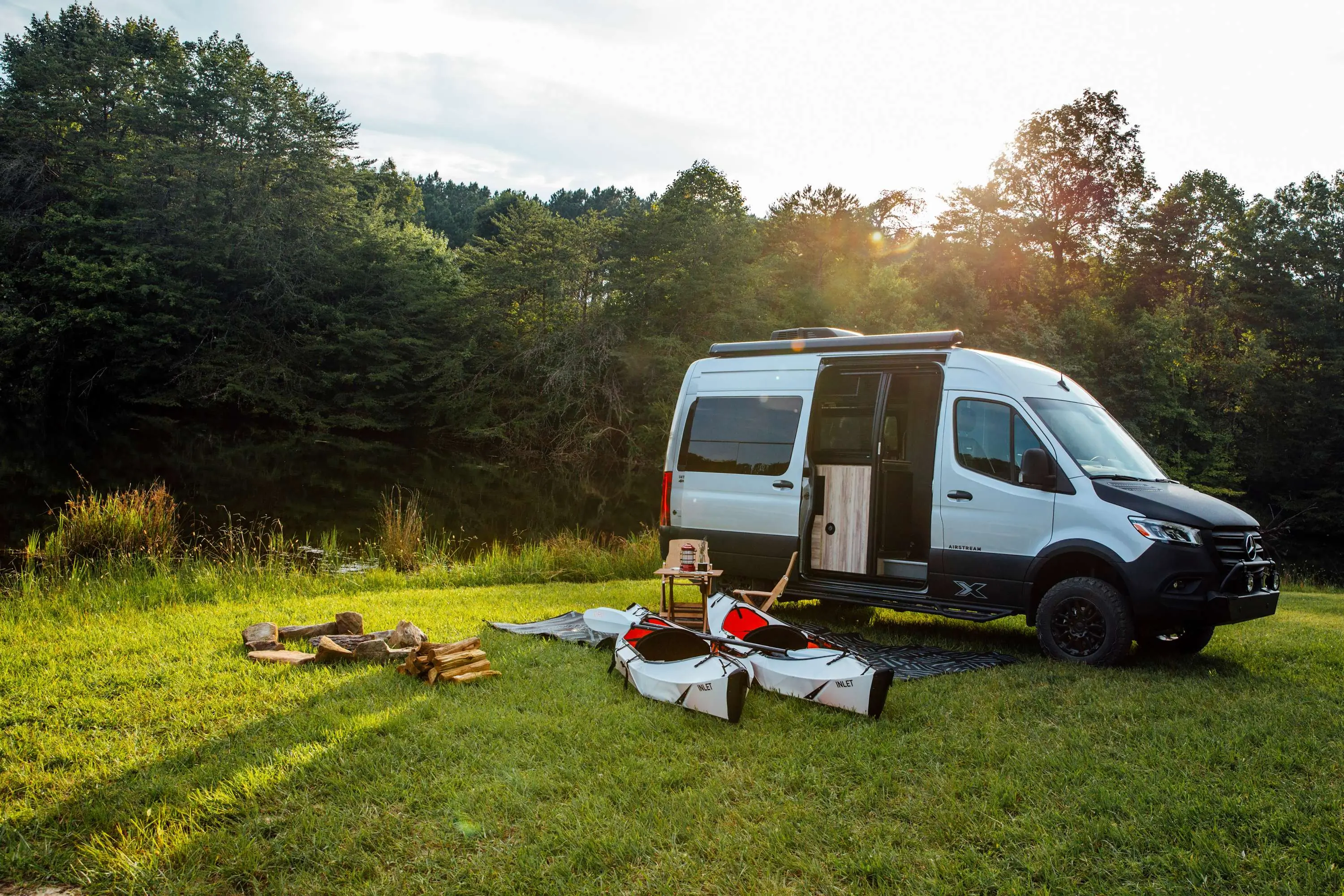 Airstream Interstate 19X Campervan: Compact, Rugged, and Loaded With Amenities