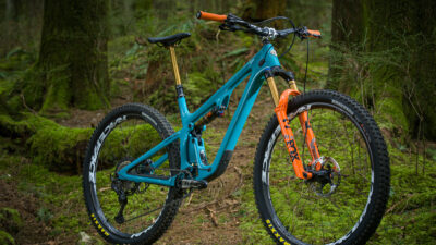 Take This Survey to Win a Race Face Carbon Kit